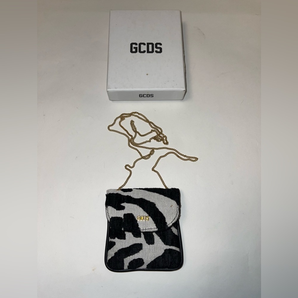 GCDS NWT MINI POUCH